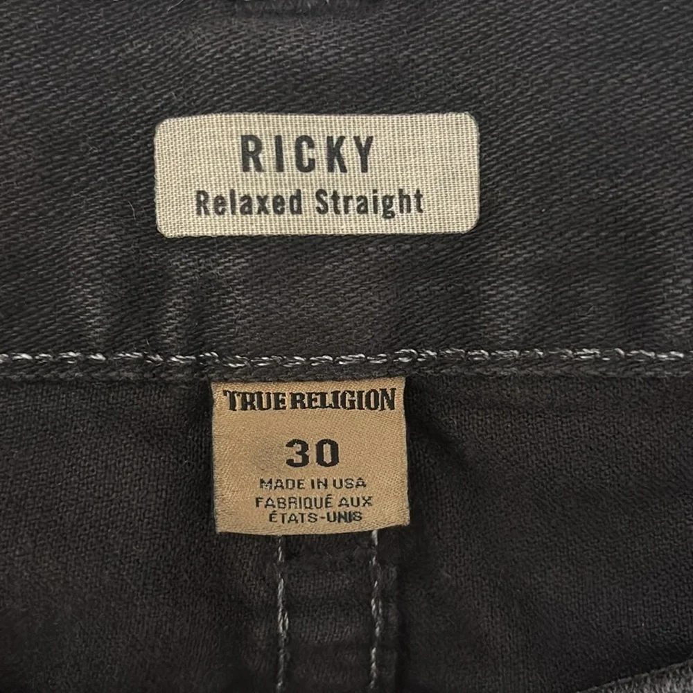 True Religion Ricky W/Flaps Relaxed Straight Jean